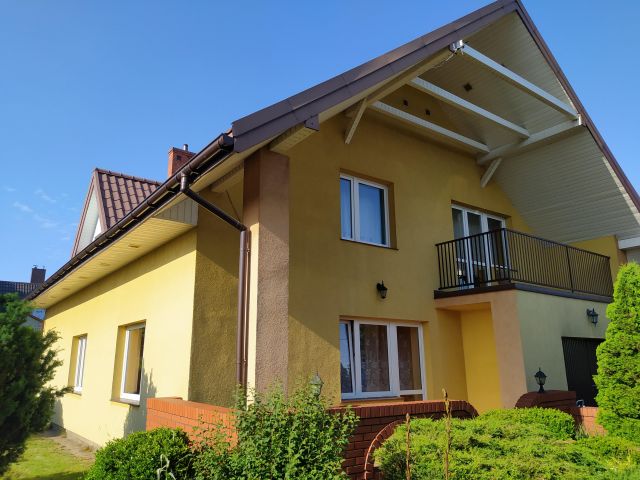 dom wolnostojący, 7 pokoi Skierniewice Centrum, ul. Sosnowa. Zdjęcie 1