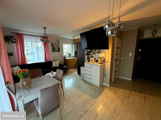 Mieszkanie 3-pokojowe Wrocław Złotniki, ul. Kościańska. Zdjęcie 1