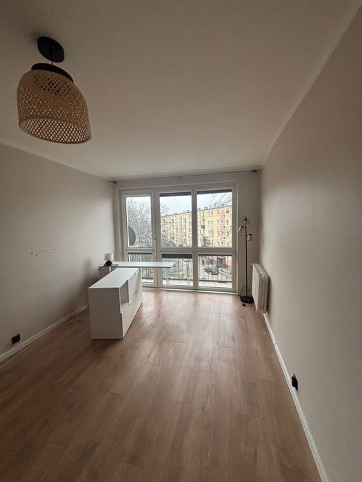 Mieszkanie 2-pokojowe Łódź Dąbrowa. Zdjęcie 1