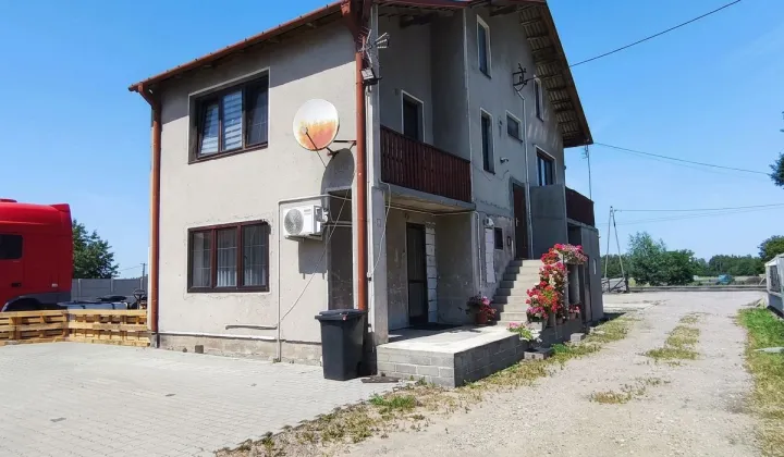 dom wolnostojący, 6 pokoi Giżyce