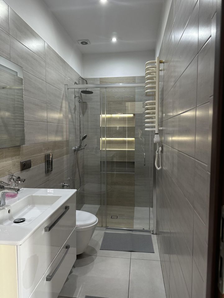 Mieszkanie 3-pokojowe Podłęże. Zdjęcie 8