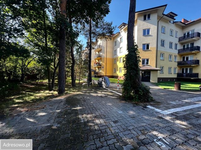 Mieszkanie 2-pokojowe Józefów, ul. Kopernika. Zdjęcie 1