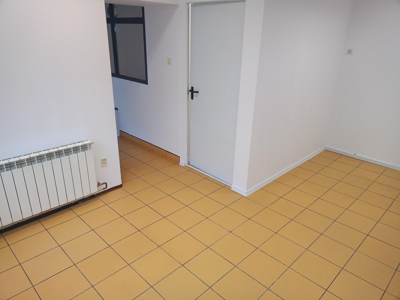 Lokal Rzeszów Śródmieście, ul. Adama Asnyka. Zdjęcie 7