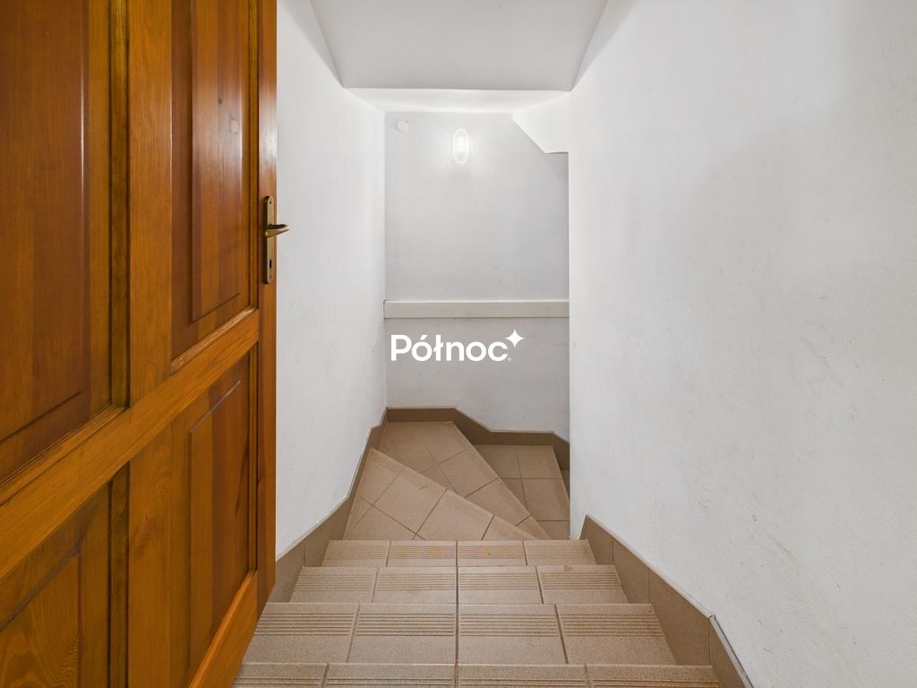 dom wolnostojący, 8 pokoi Baranów Sandomierski, ul. Podzamcze. Zdjęcie 38