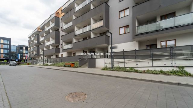 Mieszkanie 3-pokojowe Kraków Czyżyny, al. Pokoju. Zdjęcie 4