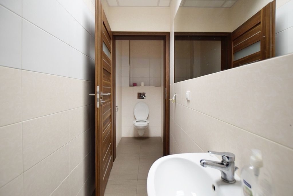 Lokal Łódź Polesie, al. Włókniarzy. Zdjęcie 4