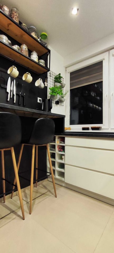 Mieszkanie 3-pokojowe Zabrze. Zdjęcie 8