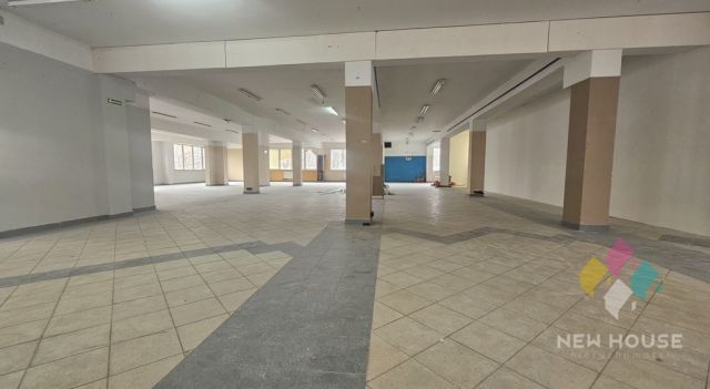 Lokal Olsztyn Jaroty, ul. Biskupa Tomasza Wilczyńskiego. Zdjęcie 2