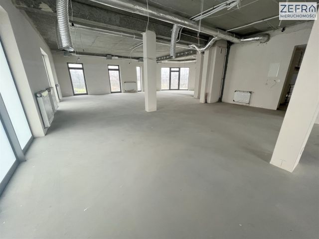 Lokal Kraków Podgórze, ul. Feliksa Wrobela. Zdjęcie 2