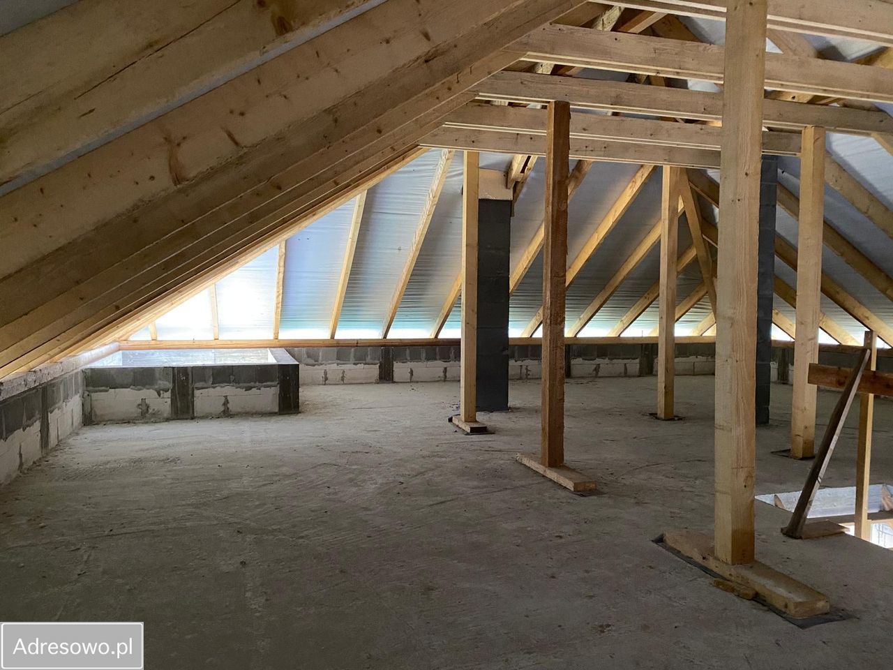 dom wolnostojący, 4 pokoje Konikowo. Zdjęcie 2