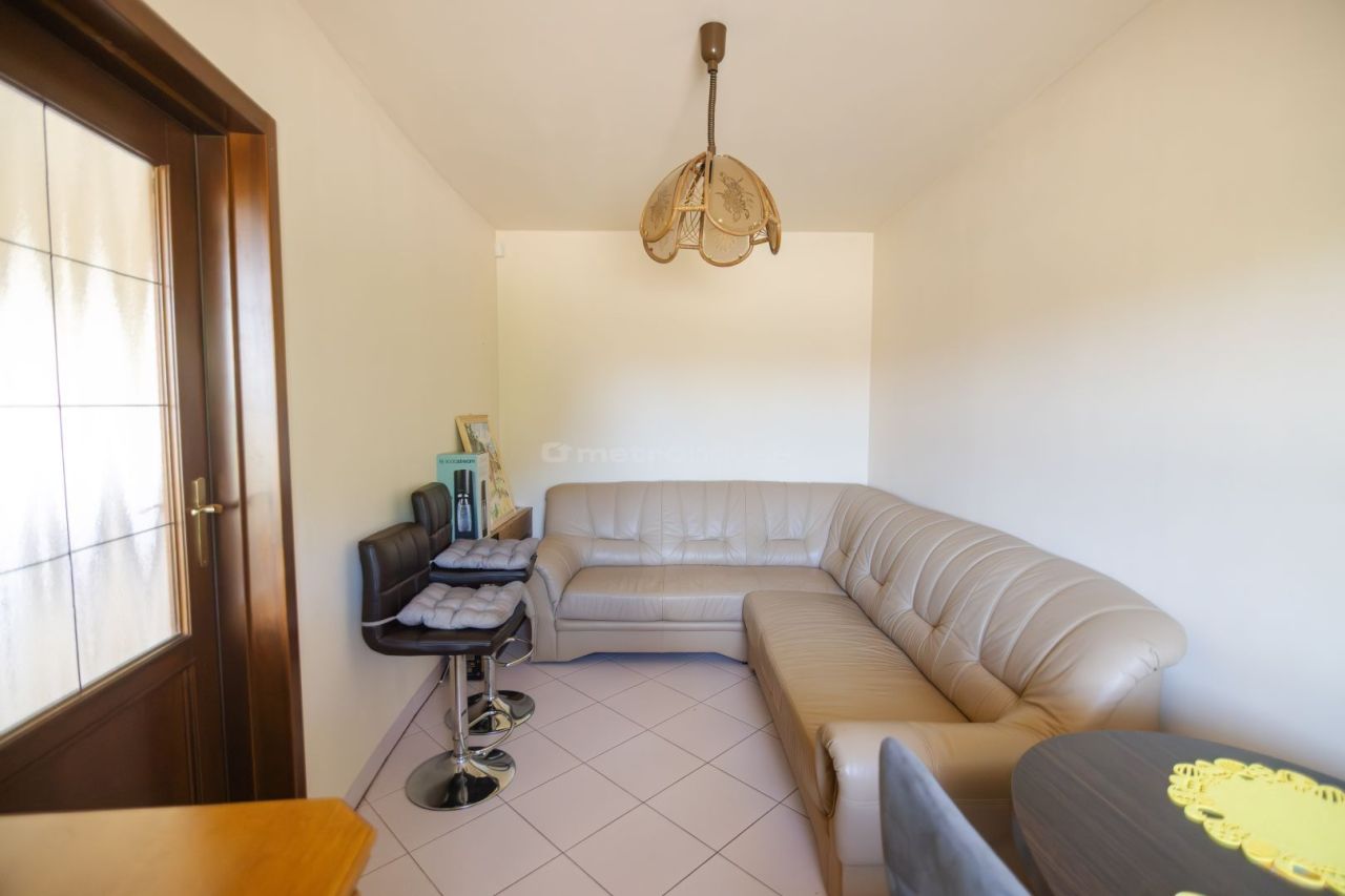 dom wolnostojący, 3 pokoje Wola Branicka. Zdjęcie 10