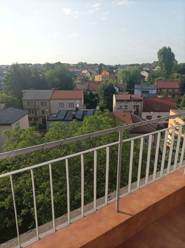 Mieszkanie 3-pokojowe Kraków Łagiewniki, ul. ks. Józefa Tischnera. Zdjęcie 4