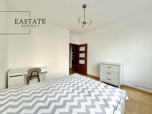 Mieszkanie 3-pokojowe Warszawa Śródmieście, ul. Stawki. Zdjęcie 17