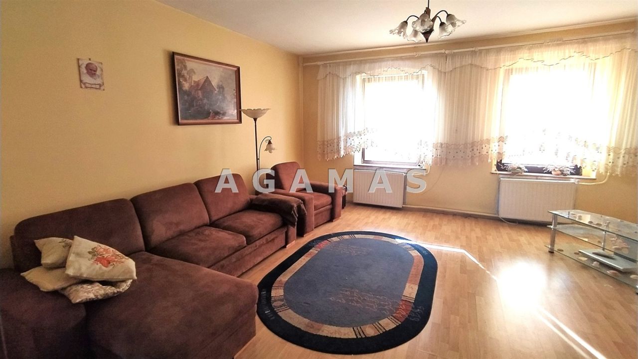 dom wolnostojący, 12 pokoi Kondratowice. Zdjęcie 11