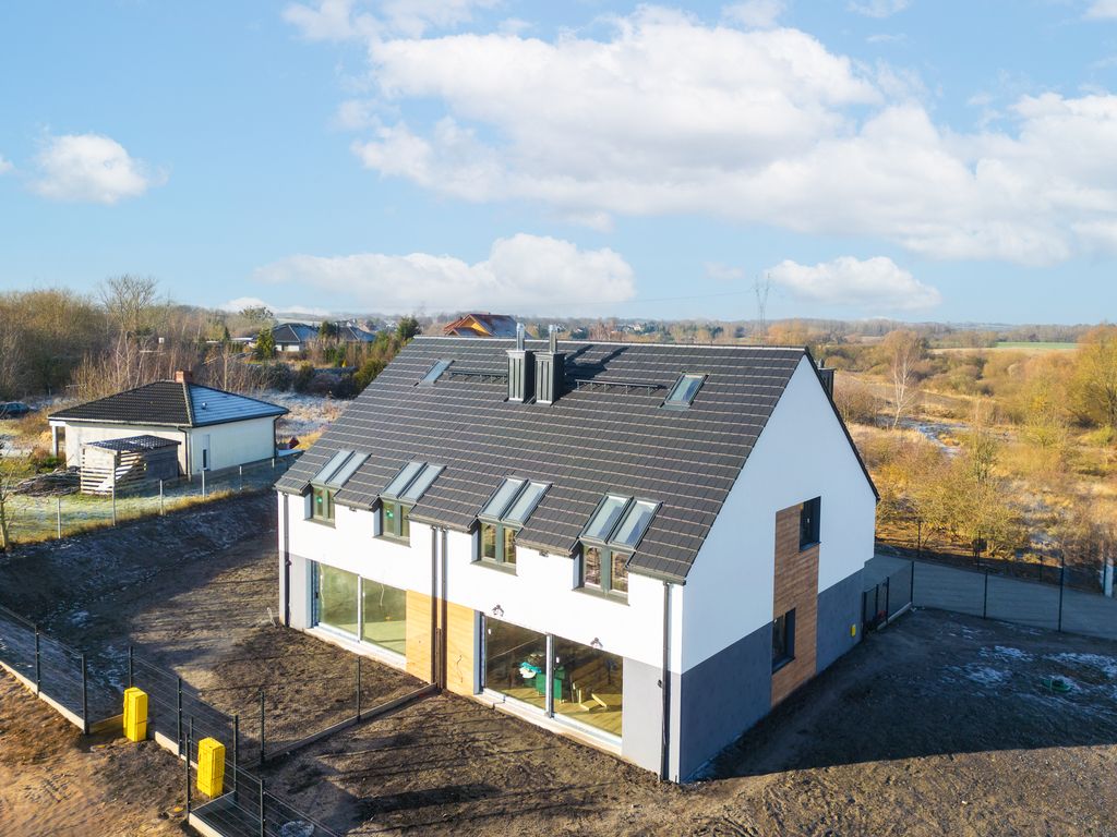 bliźniak, 6 pokoi Siadło Dolne. Zdjęcie 4