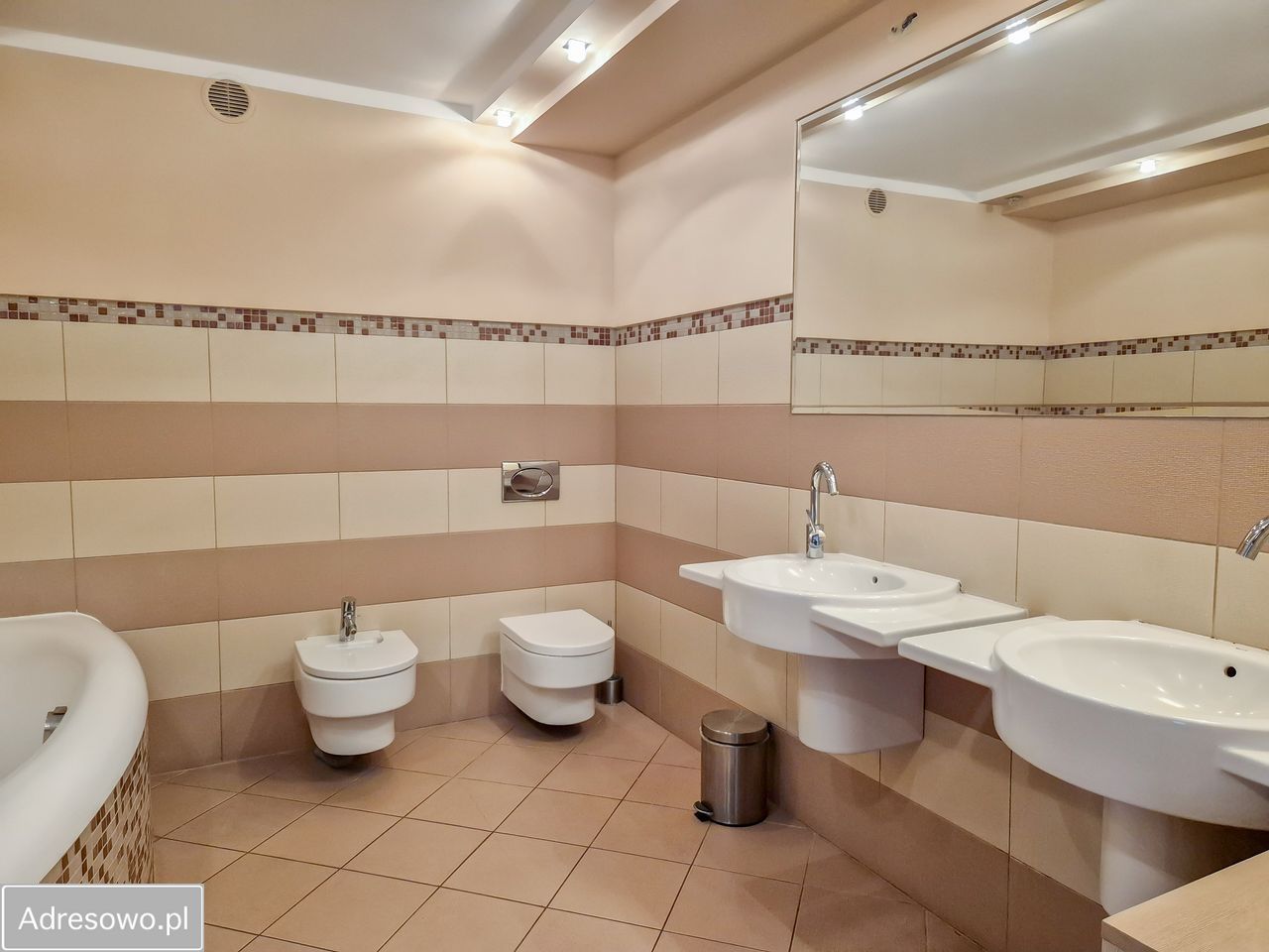 dom szeregowy, 6 pokoi Płock Podolszyce, ul. Andrzeja Drętkiewicza. Zdjęcie 16