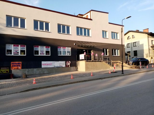 Lokal Busko-Zdrój Centrum, ul. Stefana Batorego. Zdjęcie 1