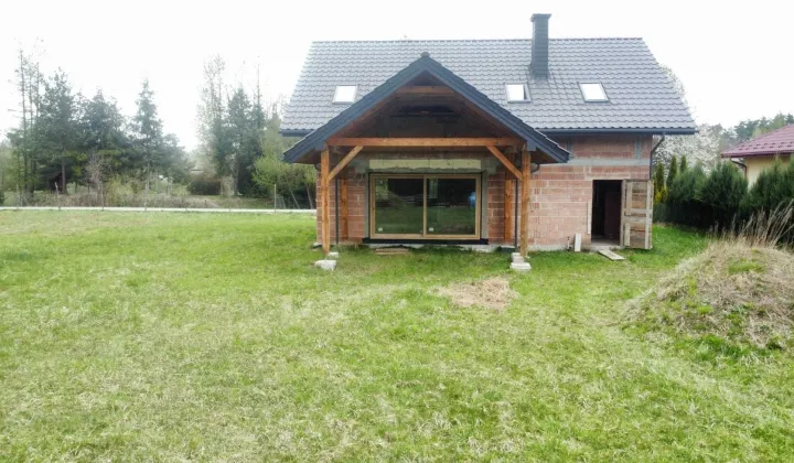 dom wolnostojący Antoniki