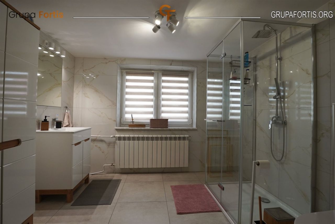 dom wolnostojący, 7 pokoi Kazimierza Wielka, ul. Krakowska. Zdjęcie 17