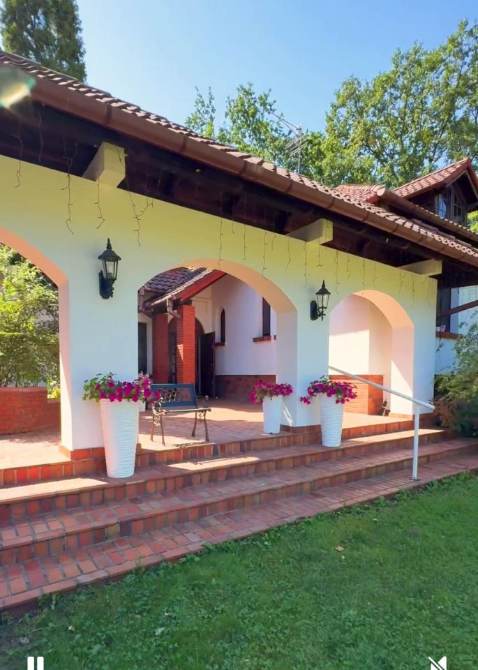 dworek, 11 pokoi Milanówek, ul. Kwiatowa. Zdjęcie 5