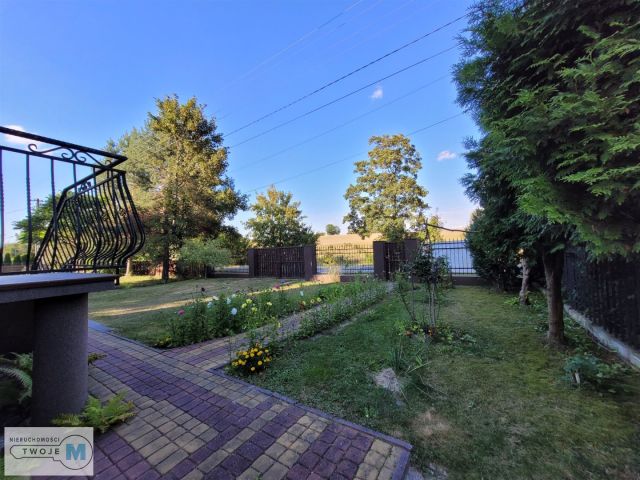 dom wolnostojący, 5 pokoi Białowieża. Zdjęcie 3