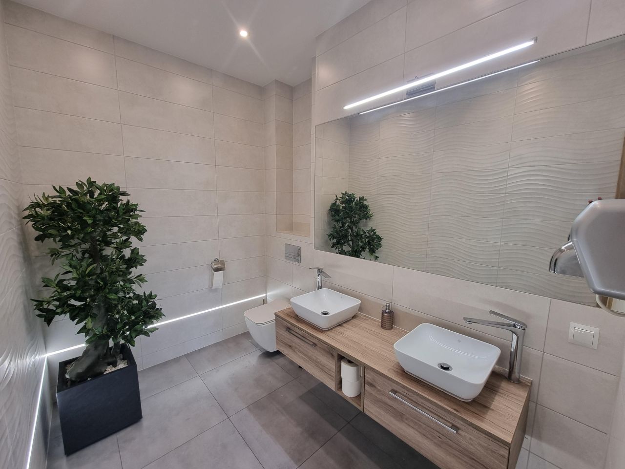 Hala/magazyn Kielce Niewachlów Pierwszy, ul. Batalionów Chłopskich. Zdjęcie 5