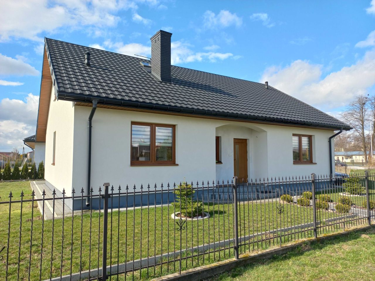 dom Parczew, ul. Władysława Broniewskiego. Zdjęcie 1