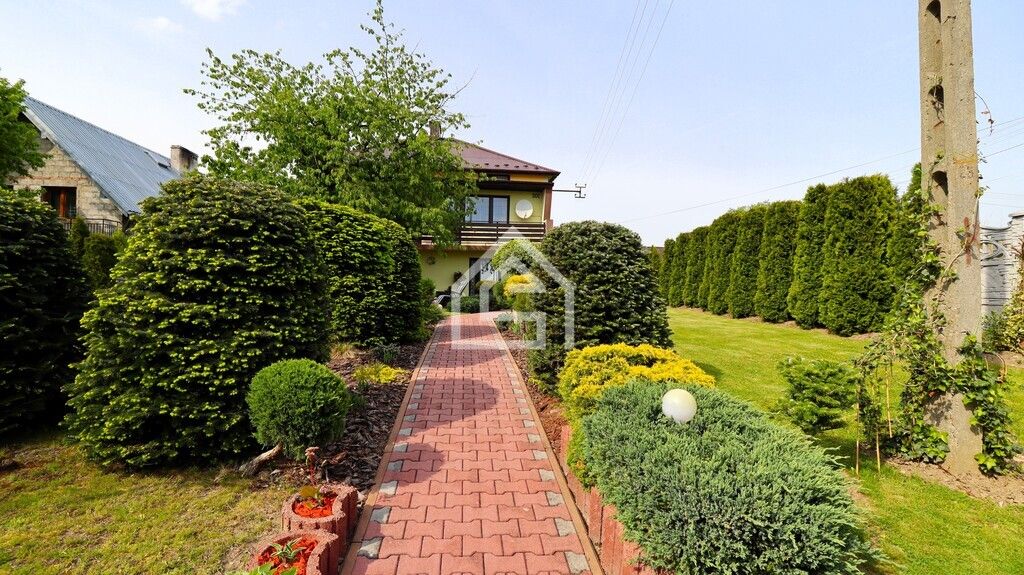 dom wolnostojący, 5 pokoi Bratucice. Zdjęcie 4