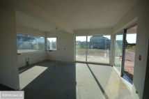 dom wolnostojący, 4 pokoje Tomaszkowo, ul. Wagi. Zdjęcie 1