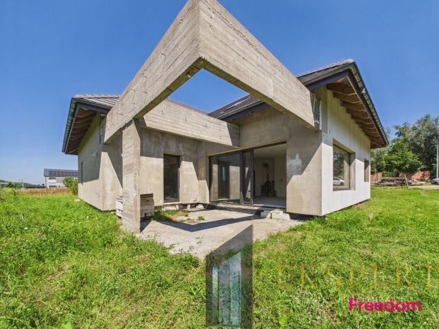 dom wolnostojący, 7 pokoi Koszalin, ul. Austriacka. Zdjęcie 2
