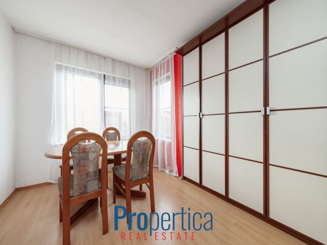 dom szeregowy, 5 pokoi Warszawa Targówek, ul. Karkonoszy. Zdjęcie 9