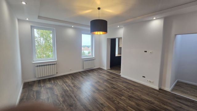 Mieszkanie 2-pokojowe Żagań, ul. Kolejowa. Zdjęcie 1