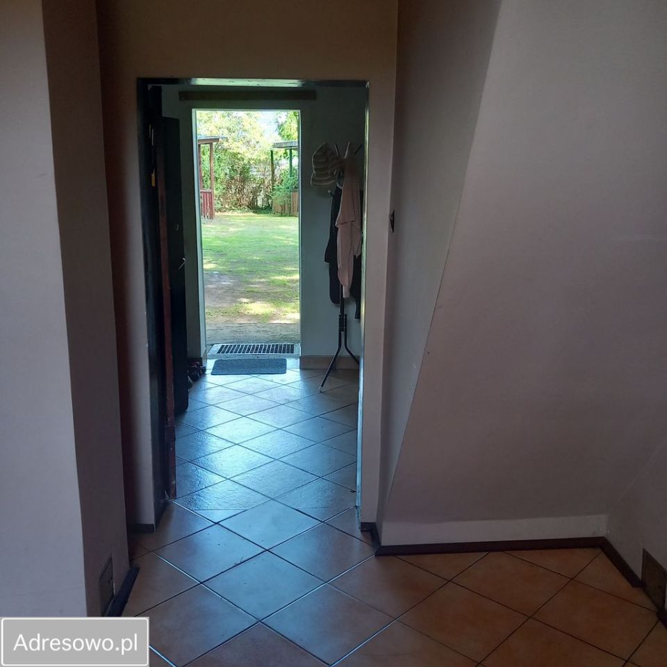 dom wolnostojący, 4 pokoje Przesieki. Zdjęcie 16