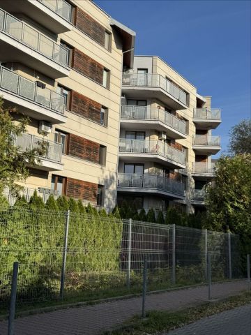 Mieszkanie 3-pokojowe Kraków Prądnik Biały, ul. Eljasza Walerego Radzikowskiego. Zdjęcie 1