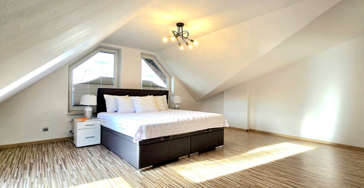 Mieszkanie 4-pokojowe Bielsko-Biała Straconka. Zdjęcie 16