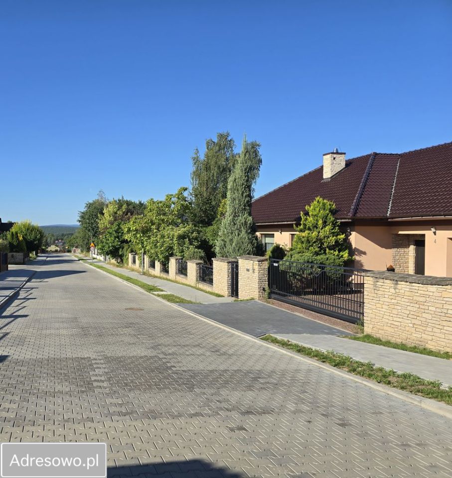 dom wolnostojący, 8 pokoi Starachowice. Zdjęcie 3