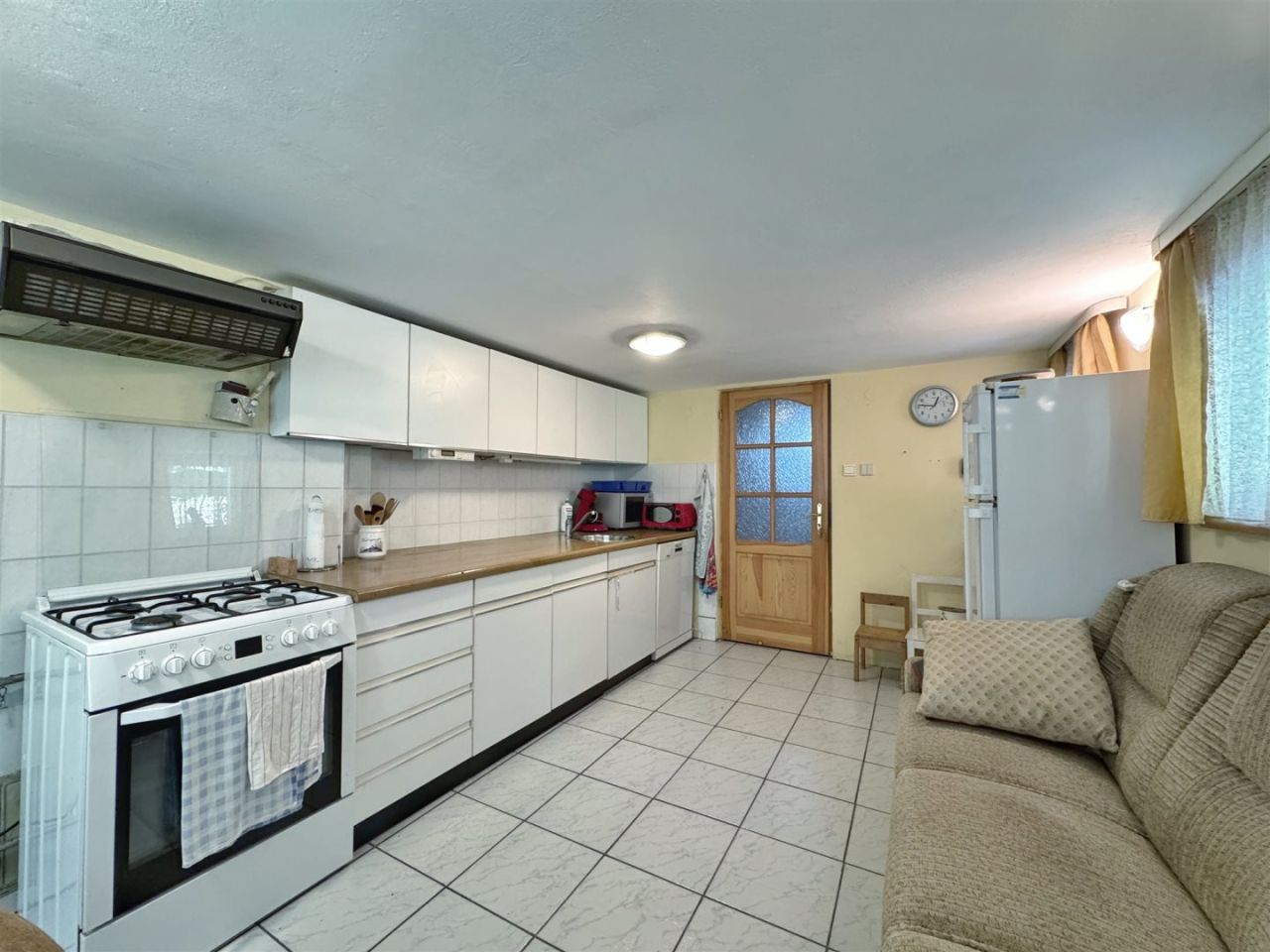 dom wolnostojący, 10 pokoi Berest. Zdjęcie 22