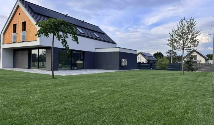 dom wolnostojący, 5 pokoi Ustroń Nierodzim, ul. Łączna