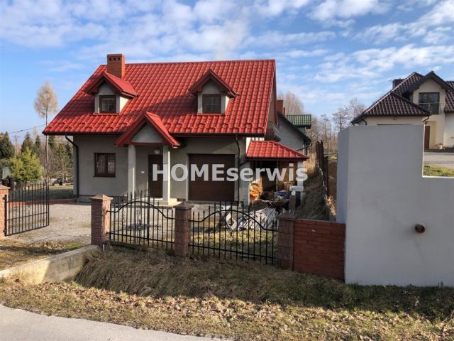 dom wolnostojący, 4 pokoje Nowa Słupia Święty Krzyż. Zdjęcie 1