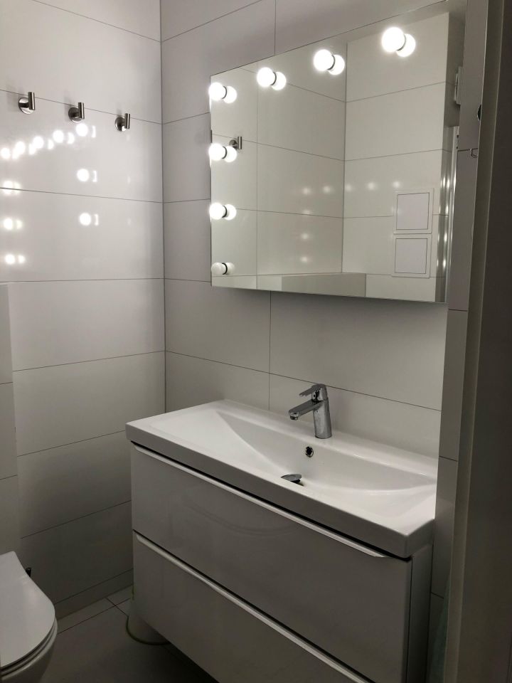 Mieszkanie 3-pokojowe Białystok Piaski, ul. Jerzego Waszyngtona. Zdjęcie 2