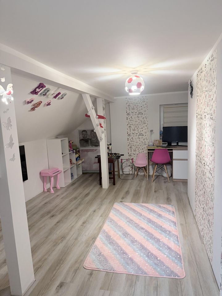 dom wolnostojący, 4 pokoje Zalesie. Zdjęcie 12