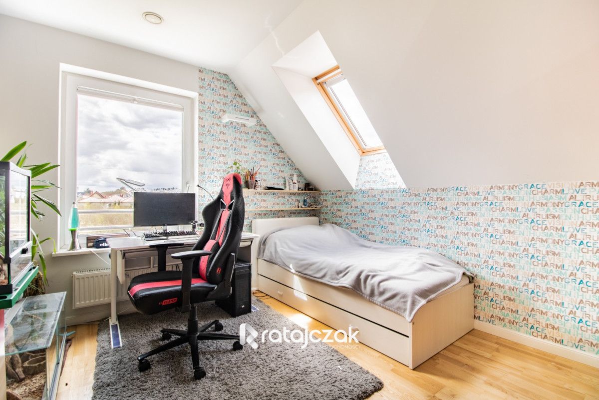 dom wolnostojący, 7 pokoi Gdańsk Łostowice, ul. Zbigniewa Podleckiego. Zdjęcie 15