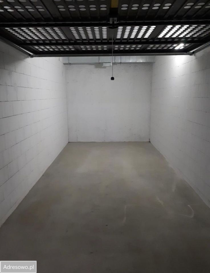 Garaż/miejsce parkingowe Poznań Nowe Miasto, ul. Polanka