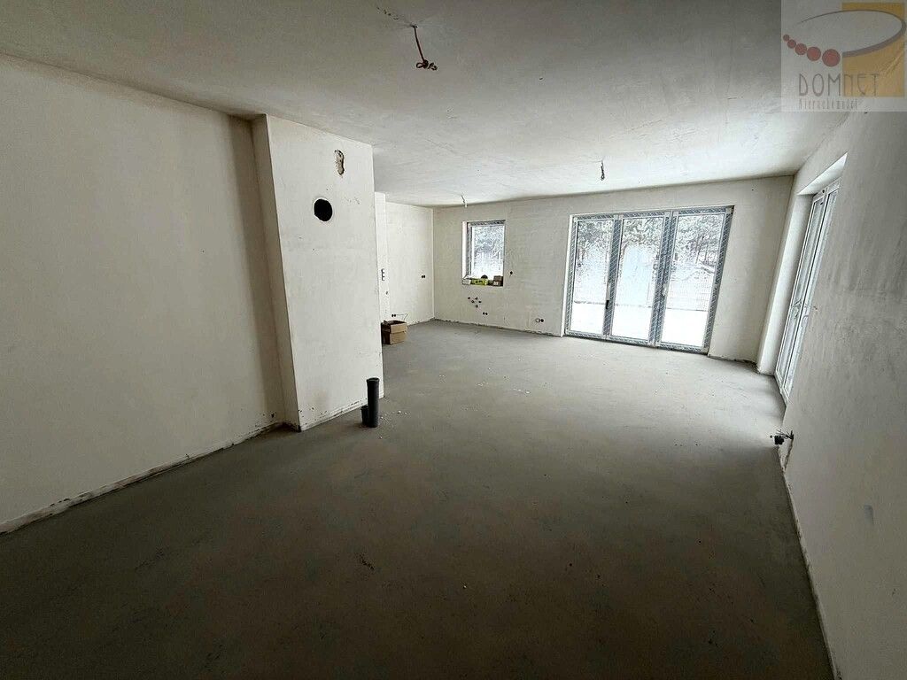 bliźniak, 5 pokoi Żabia Wola. Zdjęcie 11