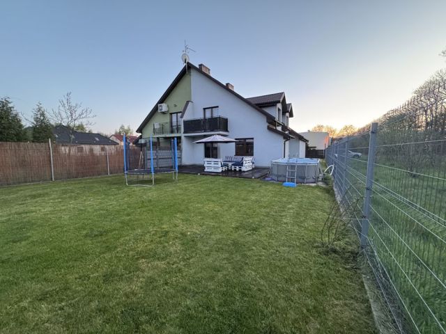 bliźniak, 6 pokoi Dębe Wielkie, ul. Braci Tabiszewskich. Zdjęcie 1