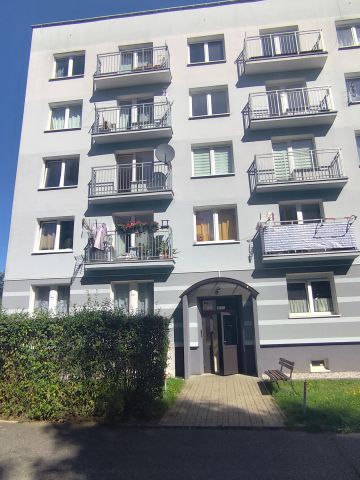 Mieszkanie 3-pokojowe Szczytnica. Zdjęcie 1