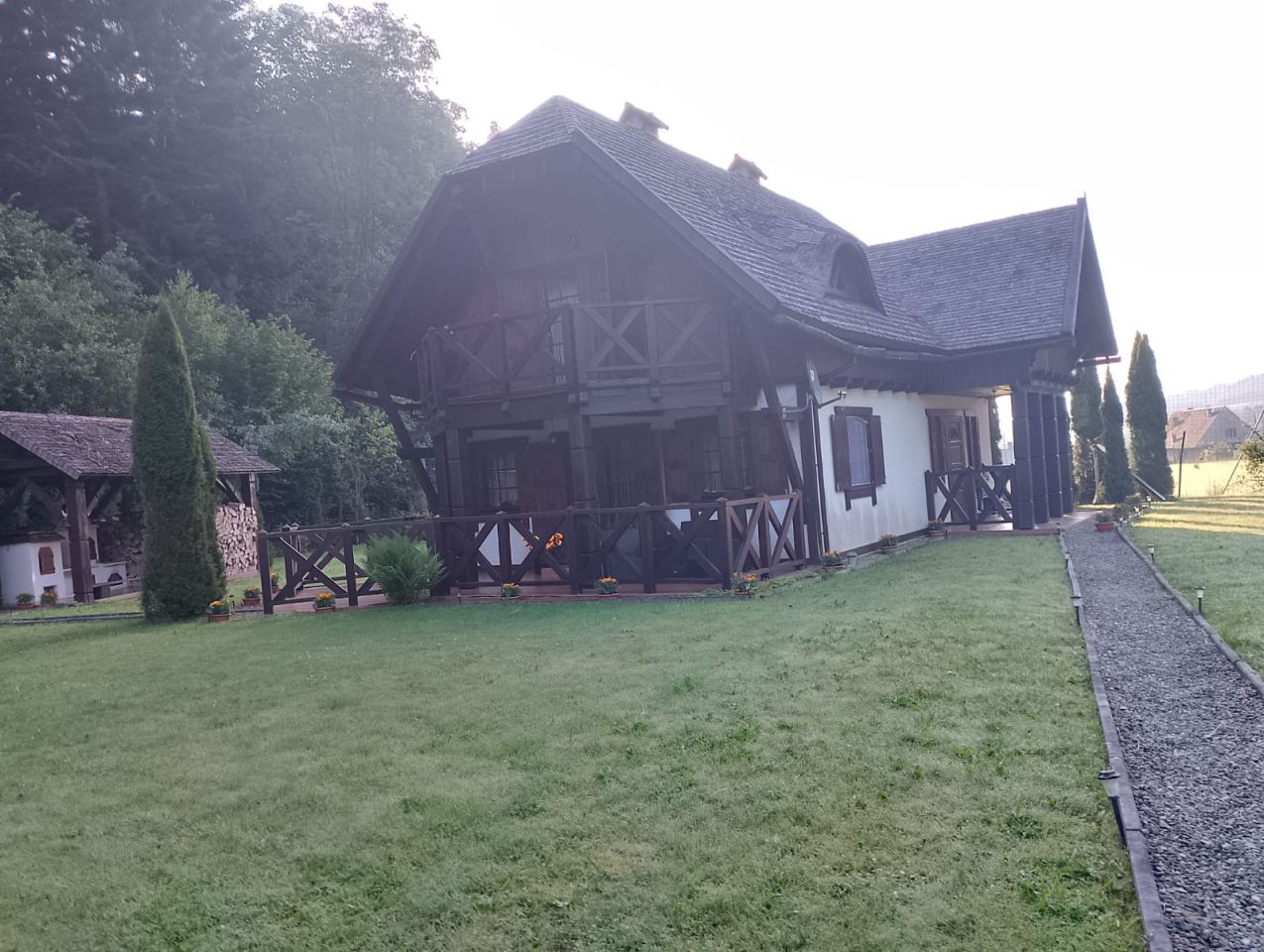 dom wolnostojący, 5 pokoi Grzechynia Decówka. Zdjęcie 4