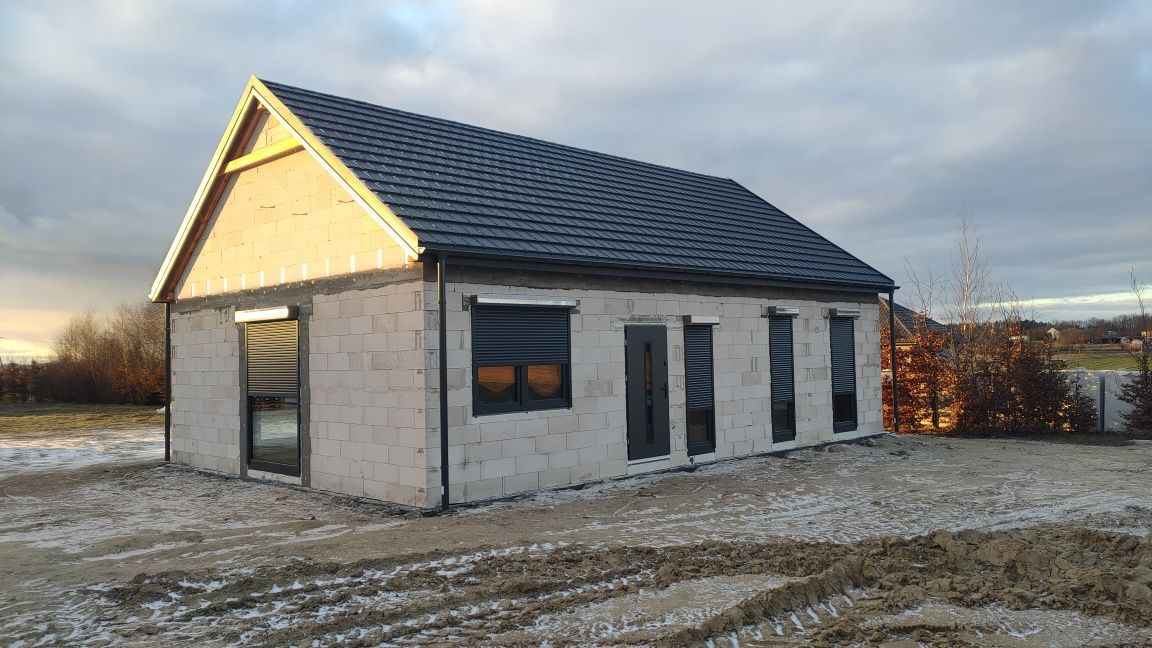 dom wolnostojący Stobno Pod Komorzą