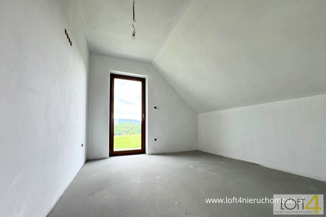 dom wolnostojący, 6 pokoi Lipnica Murowana. Zdjęcie 11