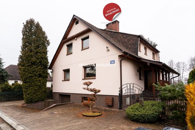 dom wolnostojący, 7 pokoi Kraków Podgórze Duchackie, ul. Cechowa. Zdjęcie 1